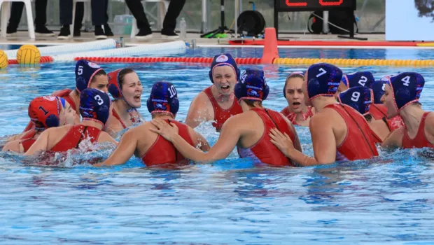 Ολυμπιακός αθλήτριες πόλο νίκη Ρεθύμνου