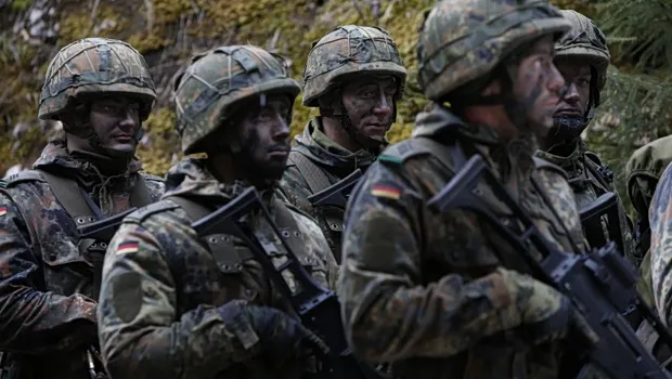 Γερμανοί στρατιώτες σε στρατιωτική άσκηση