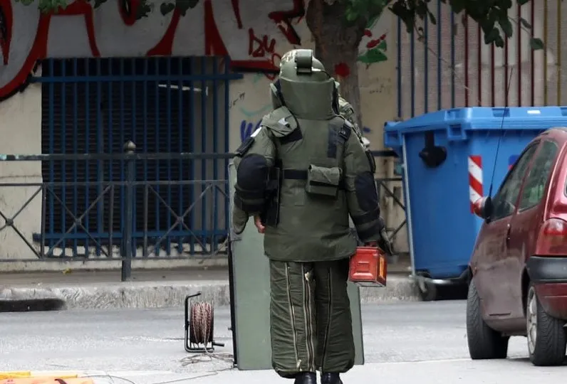 χειροβομβίδα Πανεπιστημιούπολη Ζωγράφου αστυνομία ΤΕΕΜ έλεγχος