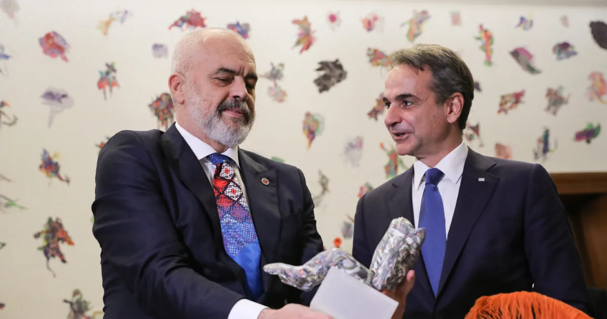 Μητσοτάκης και Ράμα στο Μέγαρο Μαξίμου