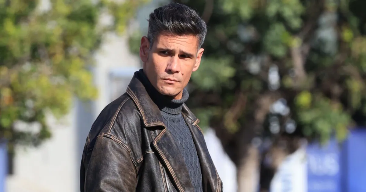 Γρηγόρης Αρναούτογλου και Δημήτρης Ουγγαρέζος αντιπαράθεση ραδιόφωνο