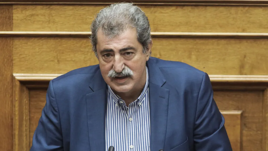 Παύλος Πολάκης βήμα Βουλής ΣΥΡΙΖΑ αποπομπή