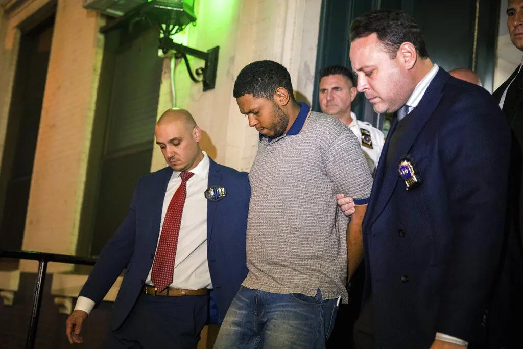 Δικαστήριο Νέας Υόρκης καταδίκη δολοφόνου αστέγων