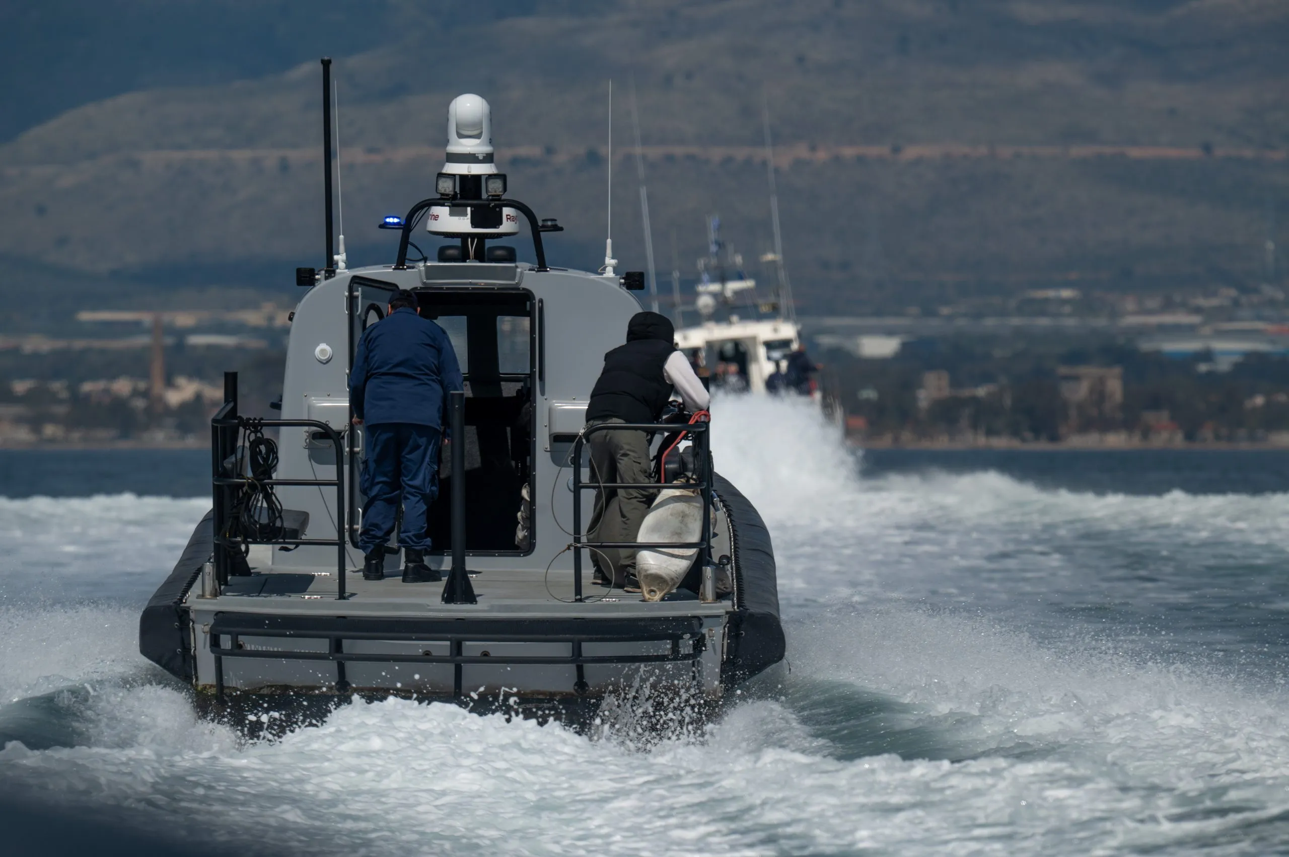 θαλαμηγός προσάραξη Πόρος Τροιζηνίας Λιμενικό