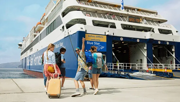 Blue Star Ferries πλοίο Αιγαίο καλοκαιρινές διακοπές