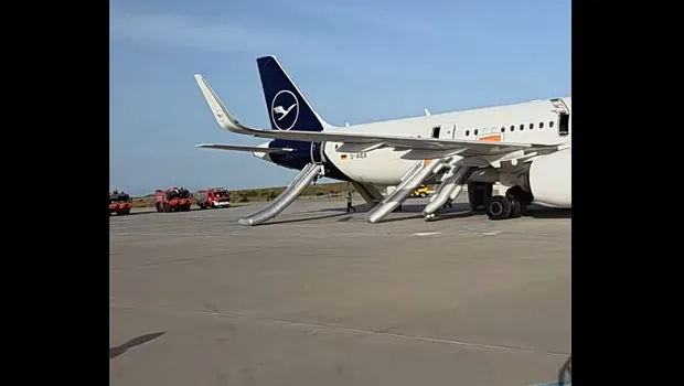 Αεροσκάφος Lufthansa προσγειώνεται στο αεροδρόμιο Αθηνών