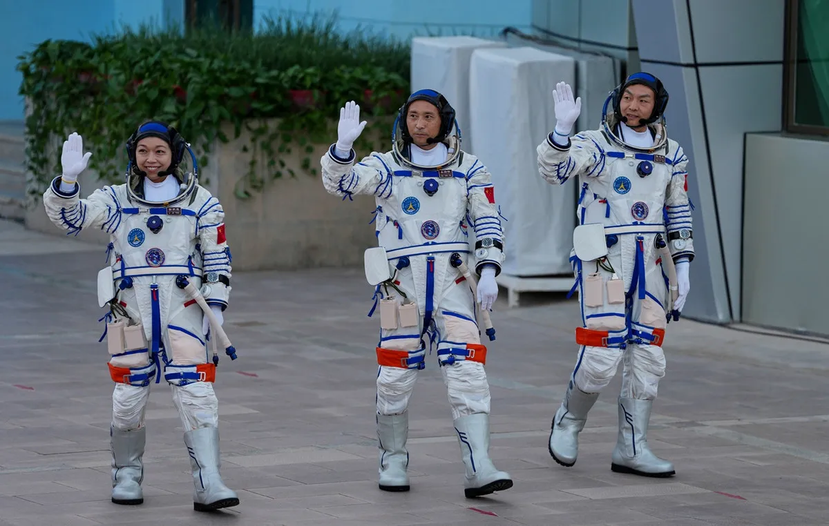 Εκτόξευση πυραύλου Shenzhou-23 από Τζιουτσουάν Κίνα
