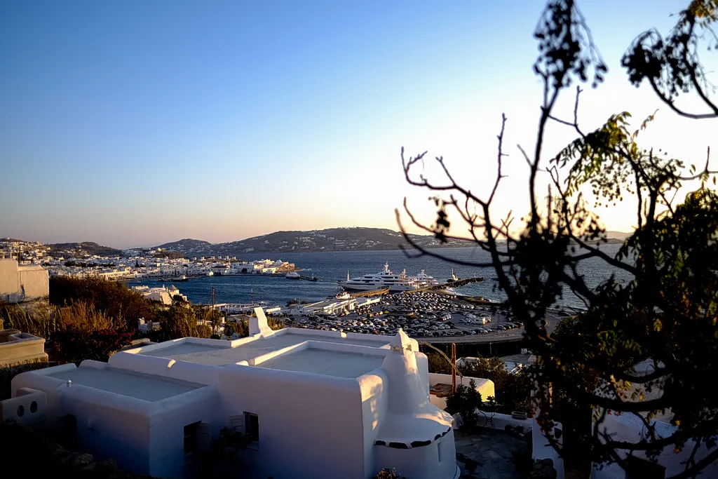 ΑΑΔΕ έλεγχοι φοροδιαφυγή νησιά τουριστικές περιοχές