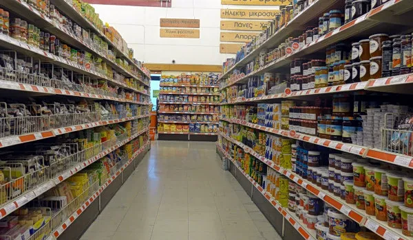 Σούπερ μάρκετ με αύξηση πωλήσεων και ανάπτυξη αγοράς FMCG