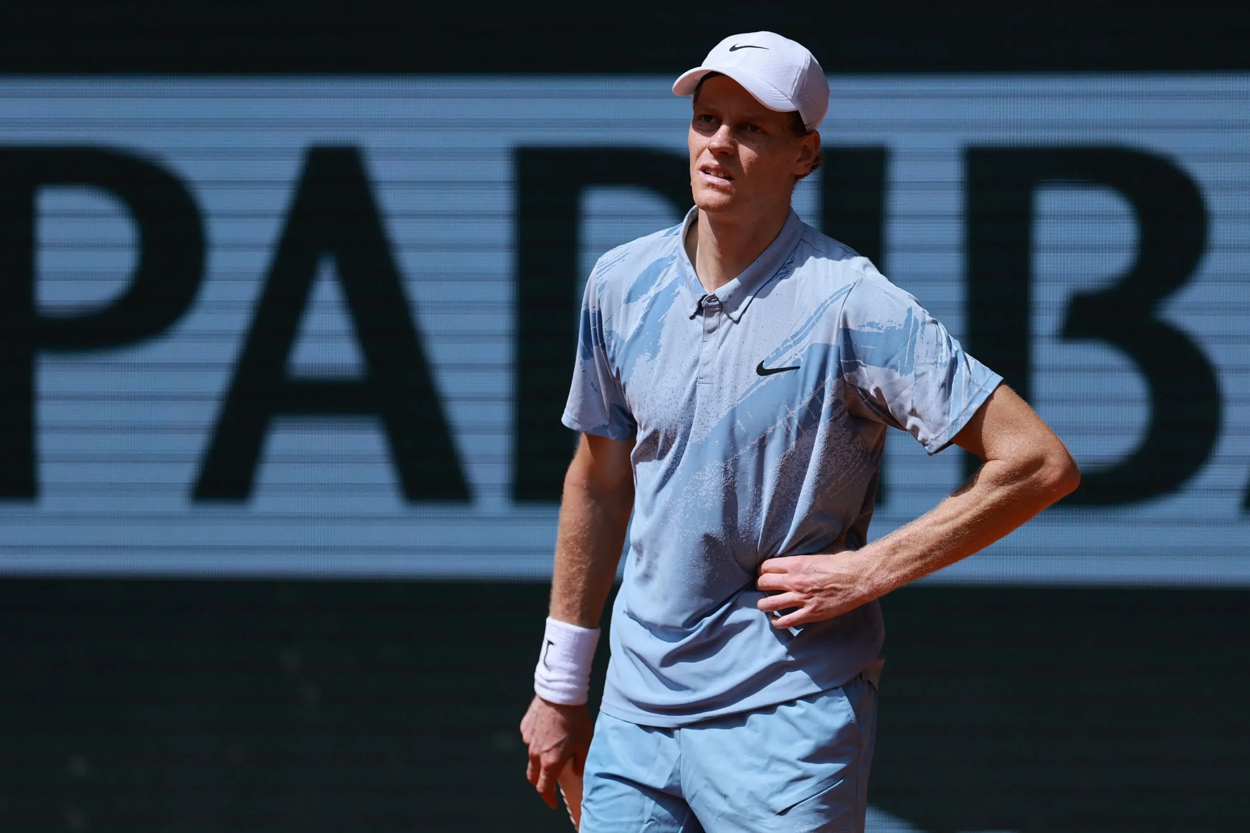 Σίνερ αποκλεισμός Roland Garros δεύτερος γύρος