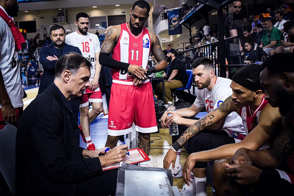 Σάσα Βεζένκοφ Ολυμπιακός Basket League playoffs