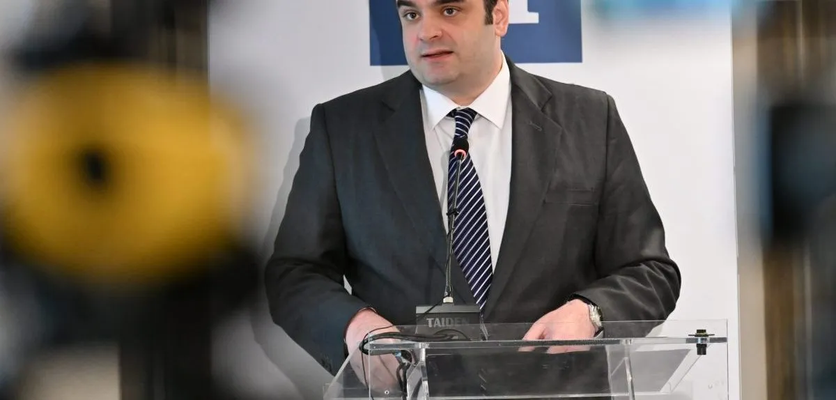 Πιερρακάκης ομιλία Οικονομικό Επιμελητήριο μείωση χρέους