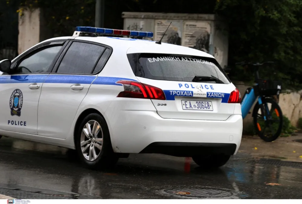 παιδί μόνο πεζοδρόμιο Συκιές Θεσσαλονίκη αστυνομία