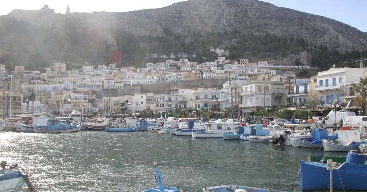 Πλοίο Kalymnos Dolphin στο λιμάνι της Καλύμνου