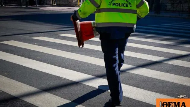 τροχαίο φορτηγό κολώνα οδός Πίνδου Ηλιούπολη