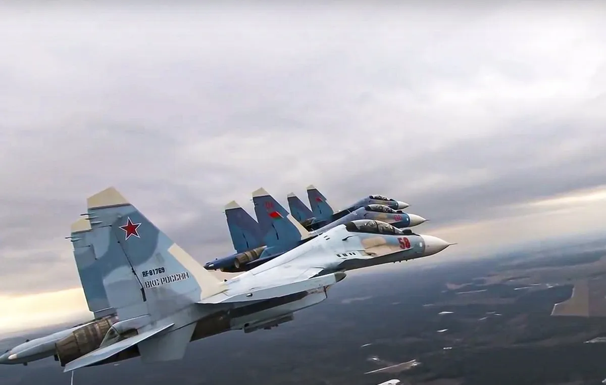 Ουκρανικό μαχητικό αεροσκάφος Su-24 σε πτήση