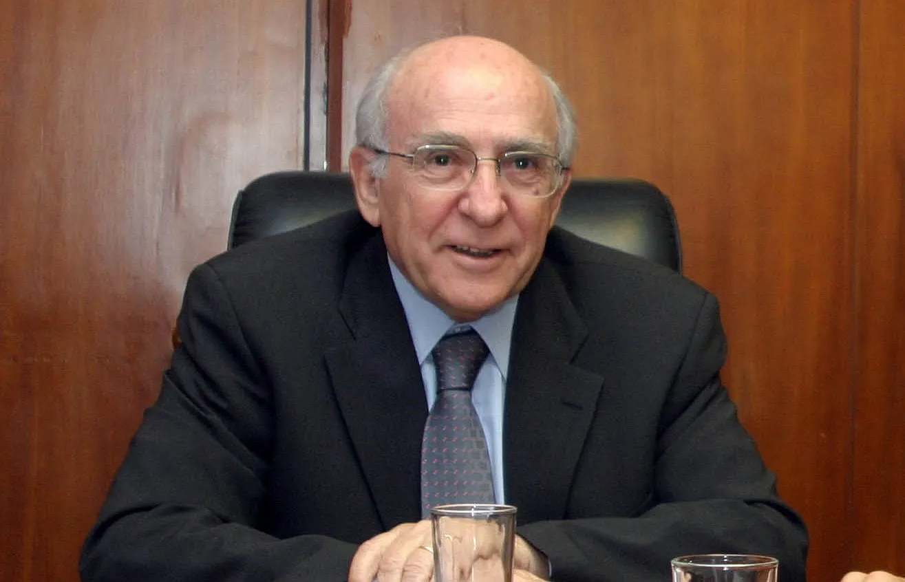 Κηδεία Γιώργου Σουφλιά Κοιμητήριο Παπάγου