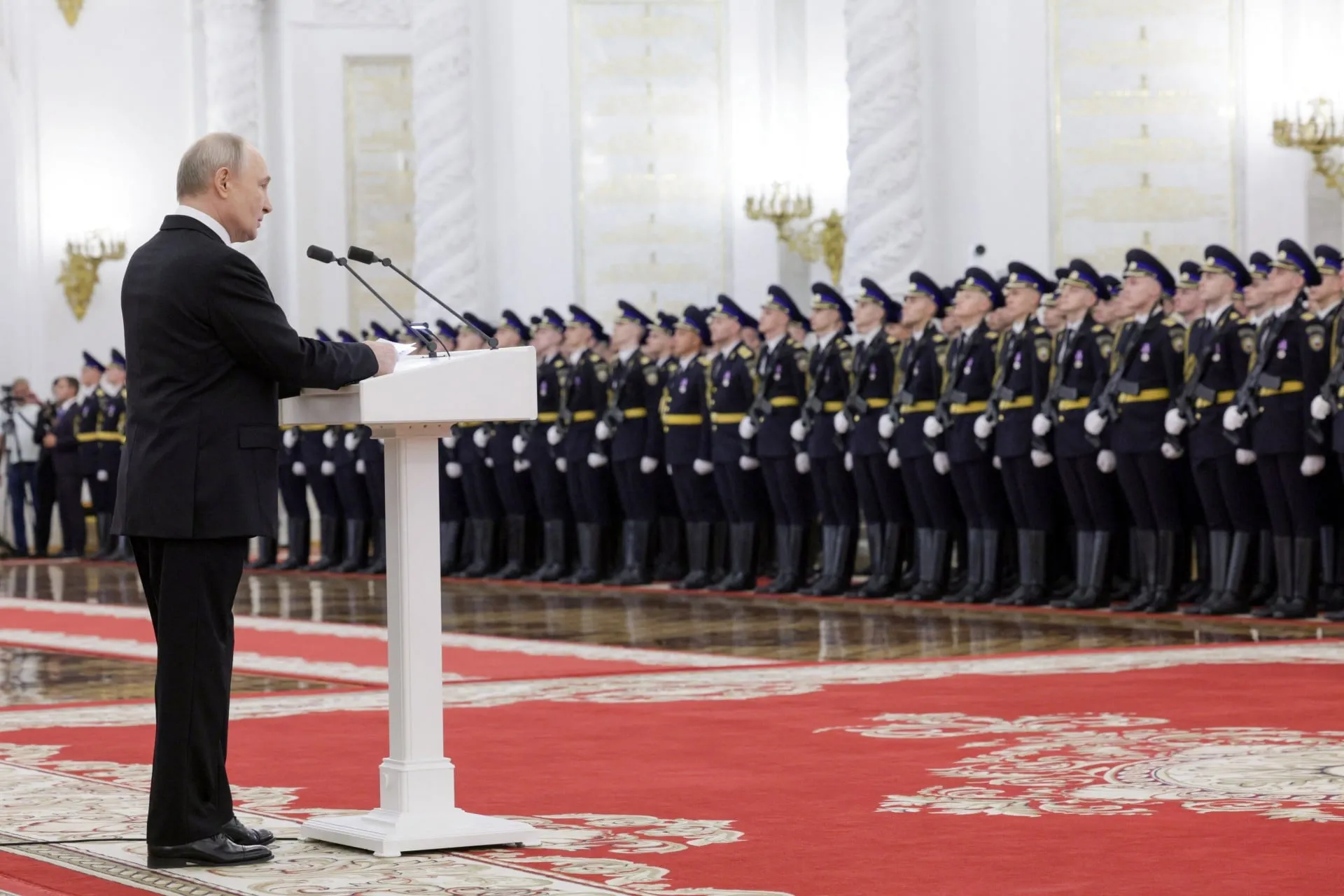 Πούτιν ομιλία αποφοίτους στρατιωτικών ακαδημιών Μόσχα