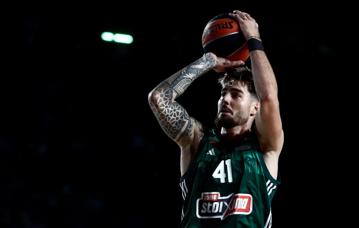 Κώστας Σλούκας Παναθηναϊκός Game 3 GBL τελικός ΣΕΦ