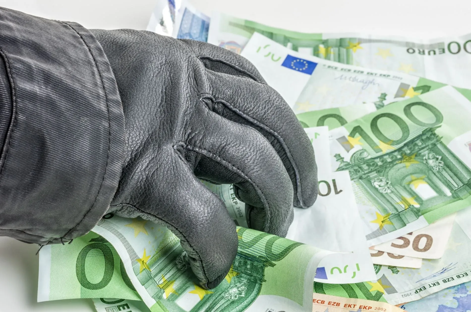Αστυνομική επιχείρηση σύλληψης για ένοπλη ληστεία στην Κηφισιά