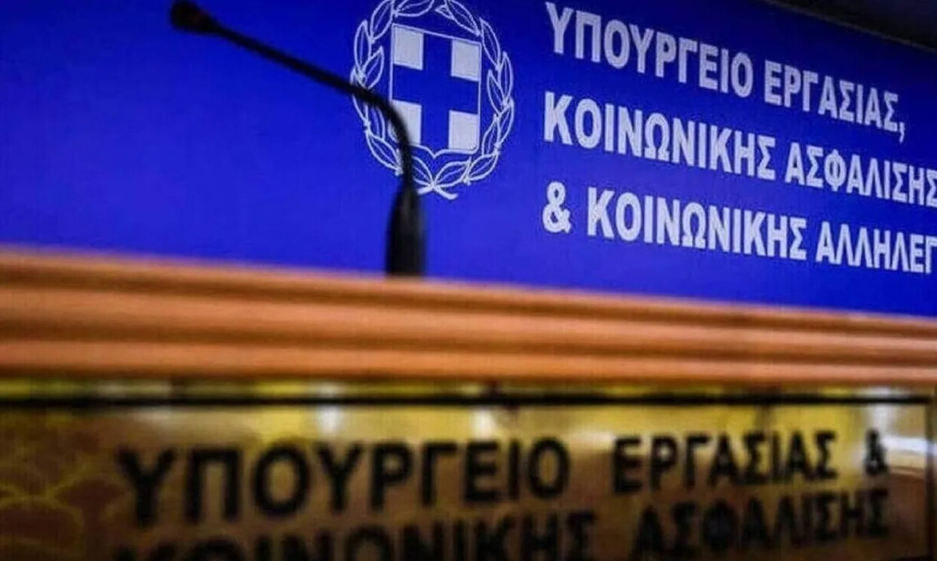 Αμφιθέατρο Ζαππείου Φεστιβάλ Ολυμπίων ξηλώνεται σκηνή