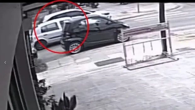 επίθεση με ρόπαλο οδοντίατρος Καλλιθέα θύματα Αιγύπτιοι