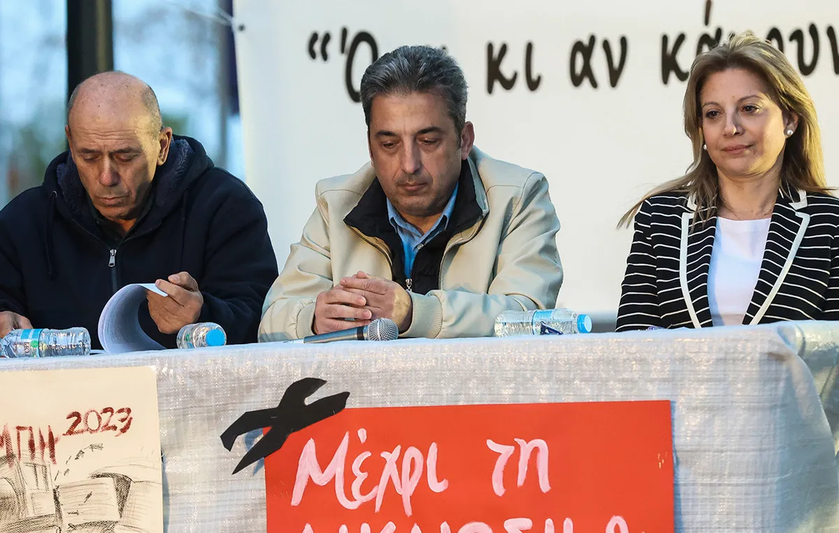 Βασίλης Κοκοτσάκης αποχώρηση ΕΛΠΙΔΑ Καρυστιανού Τέμπη