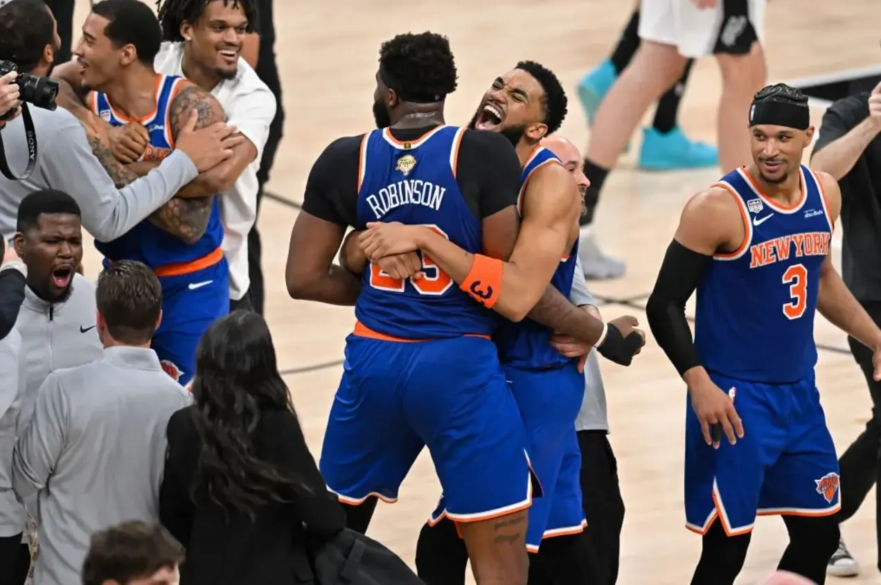 Τζέιλεν Μπράνσον τρόπαιο NBA Νιου Γιορκ Νικς 2026