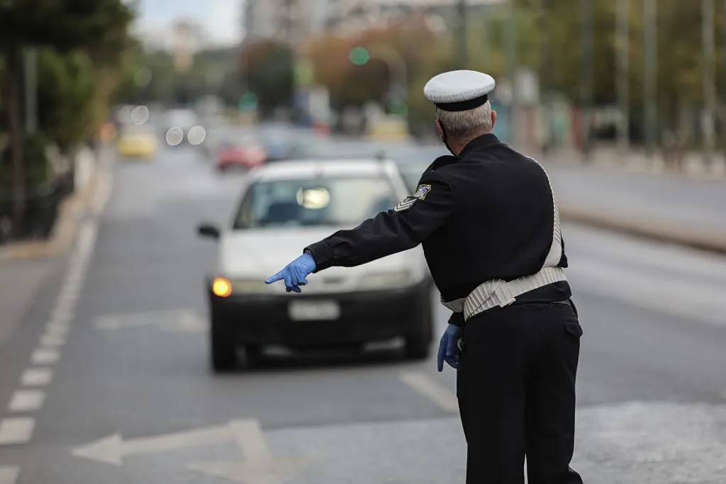 Εθνική οδός ΠΑΘΕ Θεσσαλονίκη κόντρα επικίνδυνη οδήγηση
