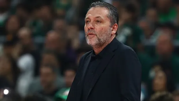 Σλούκας χειρονομία τελικοί ΣΕΦ Ολυμπιακός Παναθηναϊκός