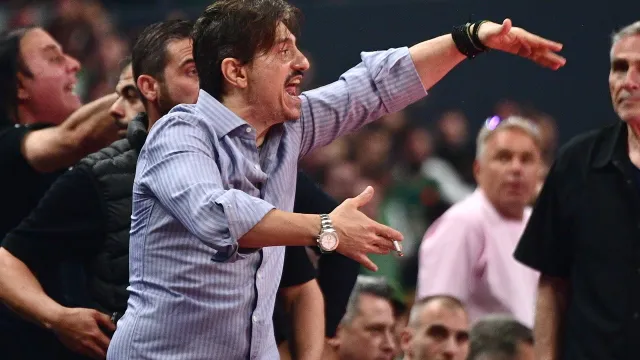 Γιαννακόπουλος επίθεση Μπαρτζώκα τελικός GBL