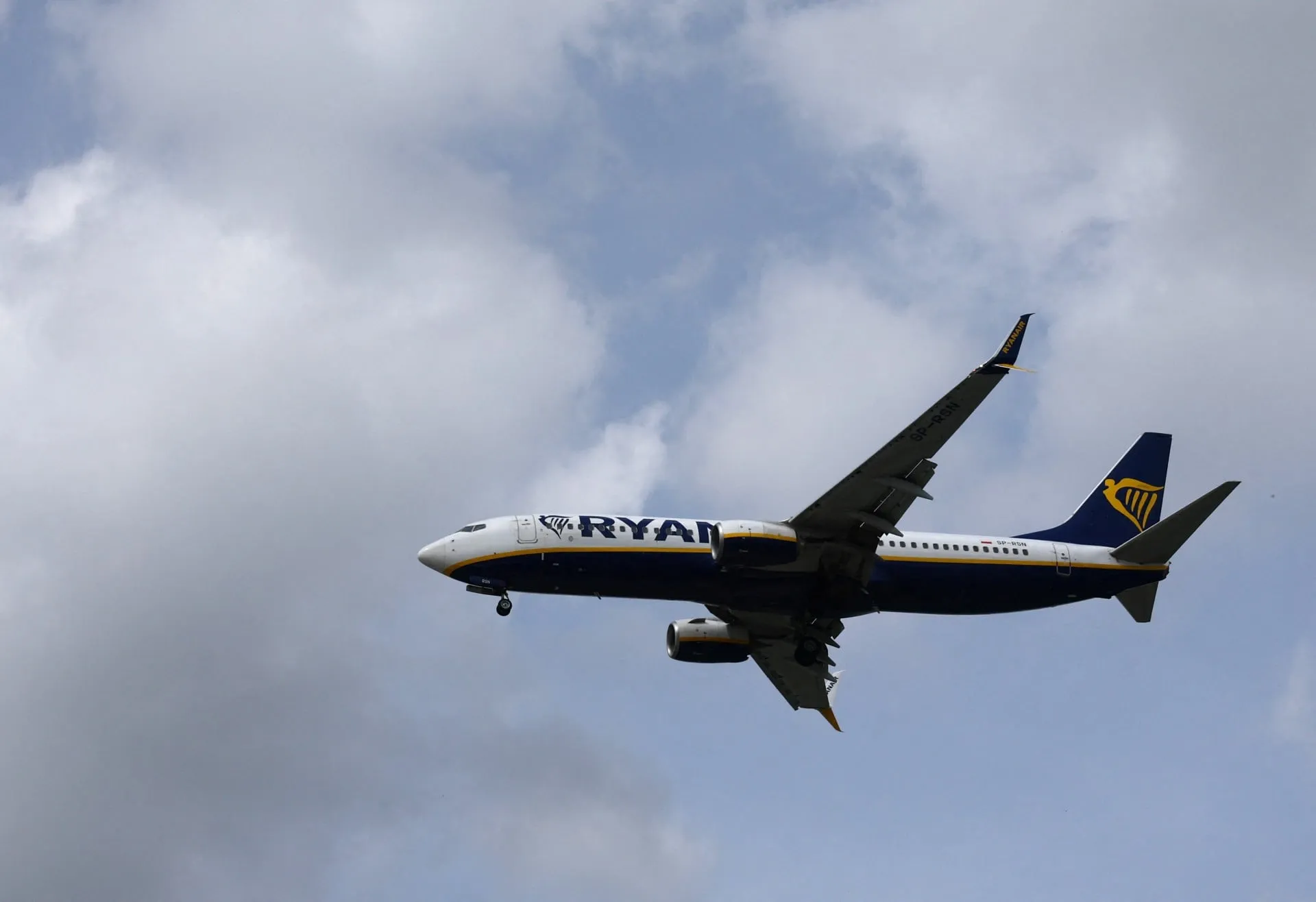 αεροδρόμιο Καλαμάτας Ryanair Fraport Greece τέλη