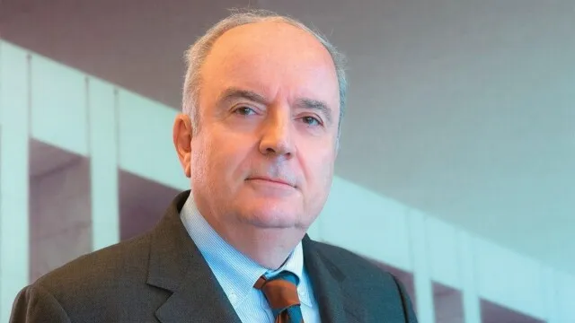 ΓΕΚ ΤΕΡΝΑ μετοχή αναβάθμιση Santander τιμή στόχος