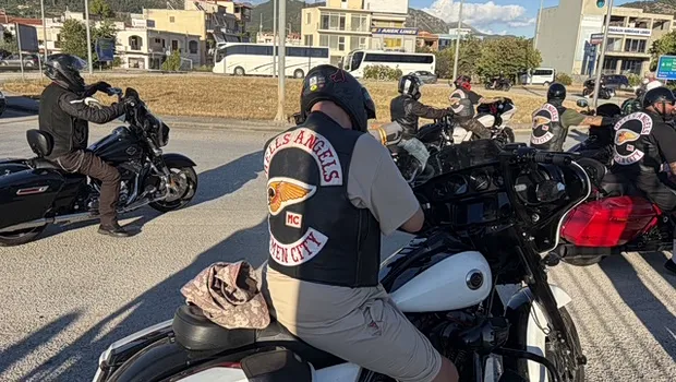 Μοτοσικλετιστές Hells Angels στην Ηγουμενίτσα Δρέπανο