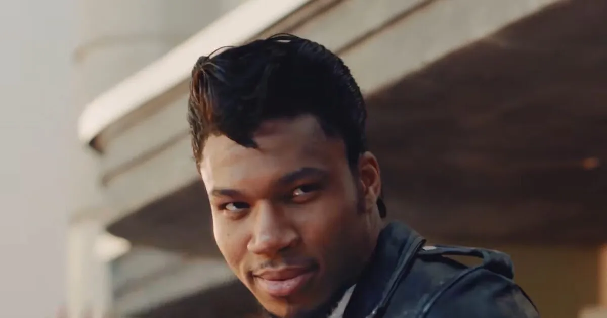 Γιάννης Αντετοκούνμπο διαφήμιση Kalshi Grease NBA Finals
