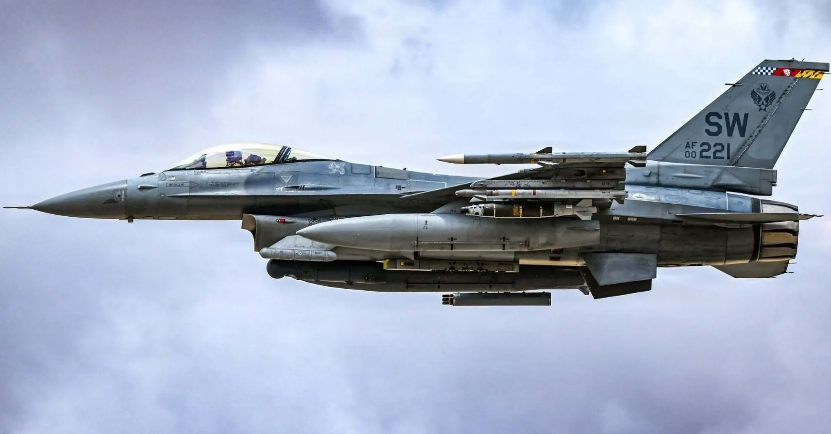 Συντριβή ουκρανικού μαχητικού F-16 στο μέτωπο