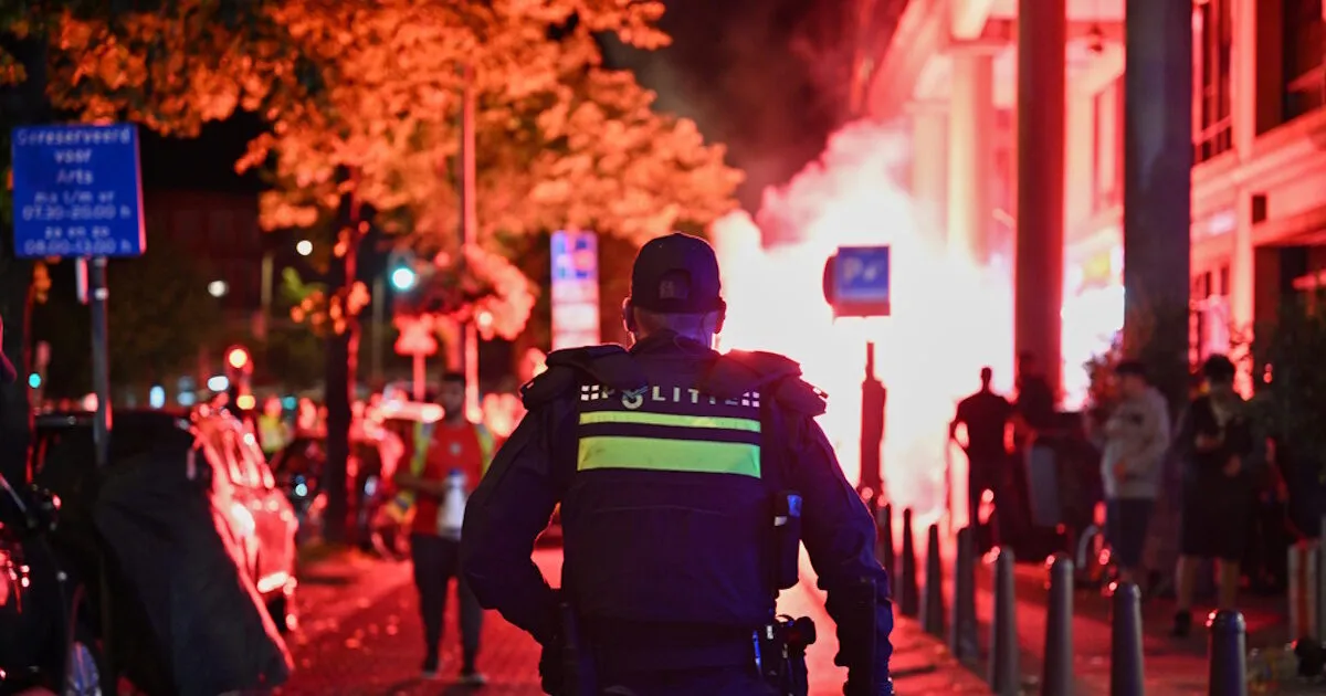 Πανηγυρισμοί Γάλλων φιλάθλων μετά τη νίκη επί του Μαρόκου