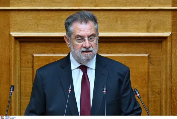 Ο βουλευτής Ανδρέας Παναγιωτόπουλος στη Βουλή των Ελλήνων