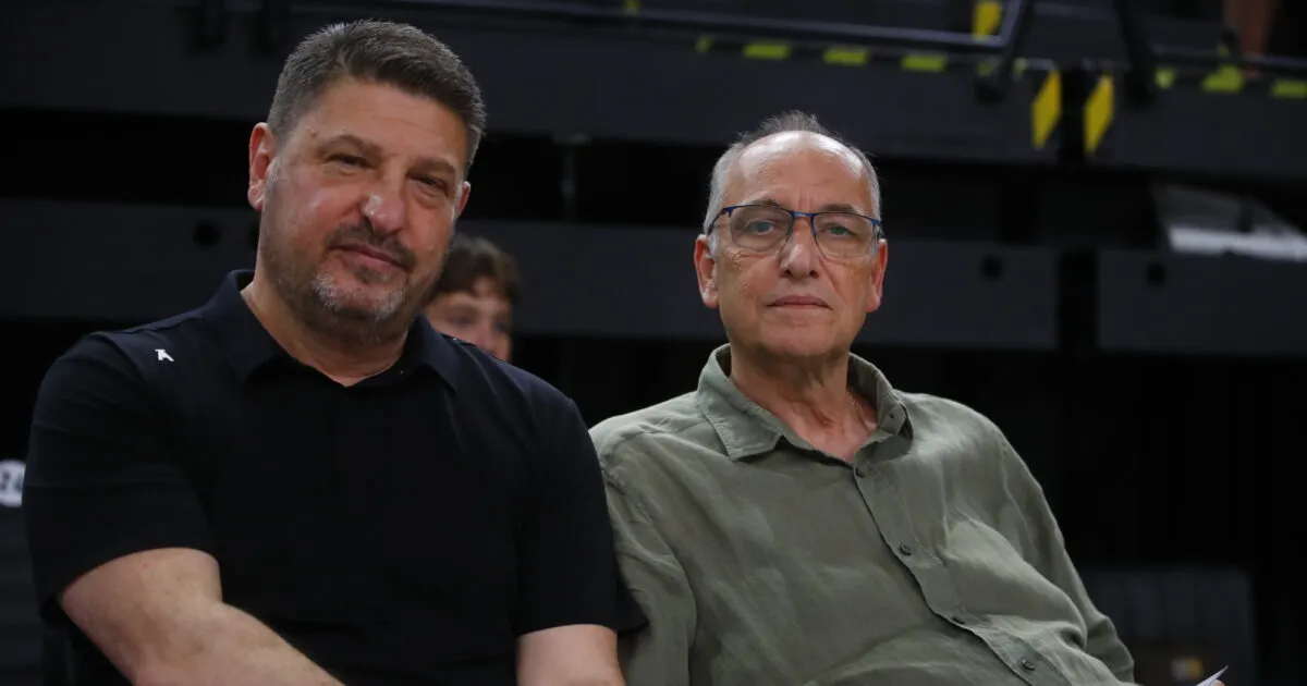 Ο Όθων Ιακωβίδης σε δηλώσεις για την αποχώρησή του