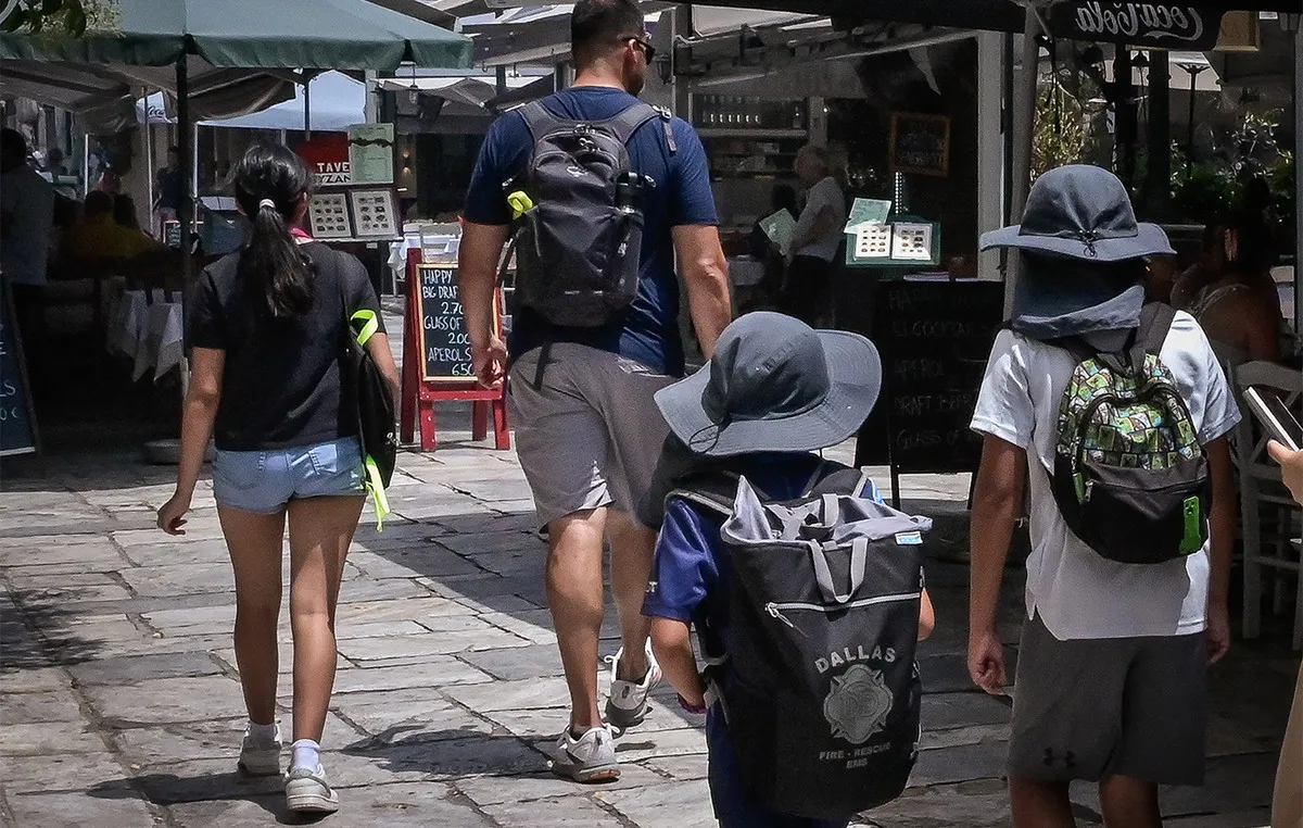 Ήλιος και αφρικανική σκόνη στον ουρανό της Ελλάδας