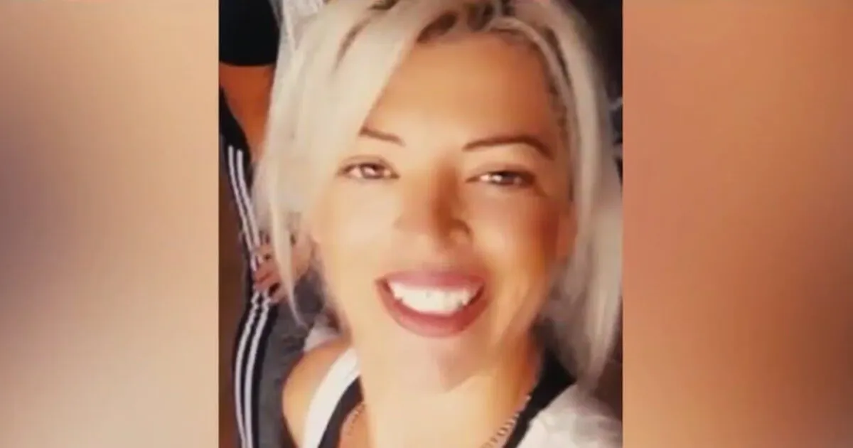Αστυνομική ταινία σε σπίτι στην Άνω Σύρο μετά τη δολοφονία