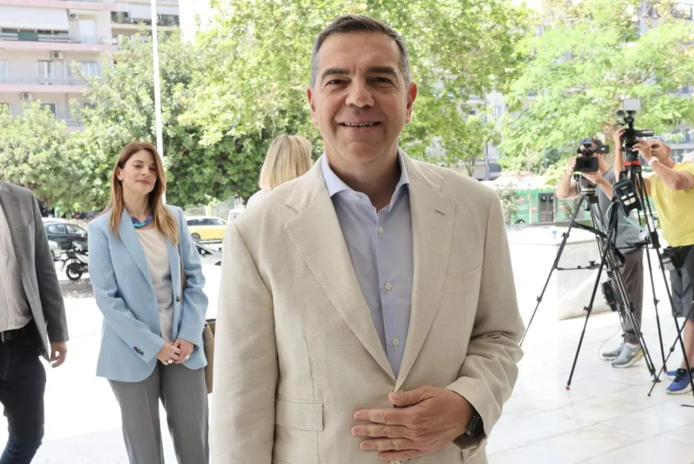 Ο Αλέξης Τσίπρας παρουσιάζει το Εθνικό Συμβούλιο της ΕΛΑΣ