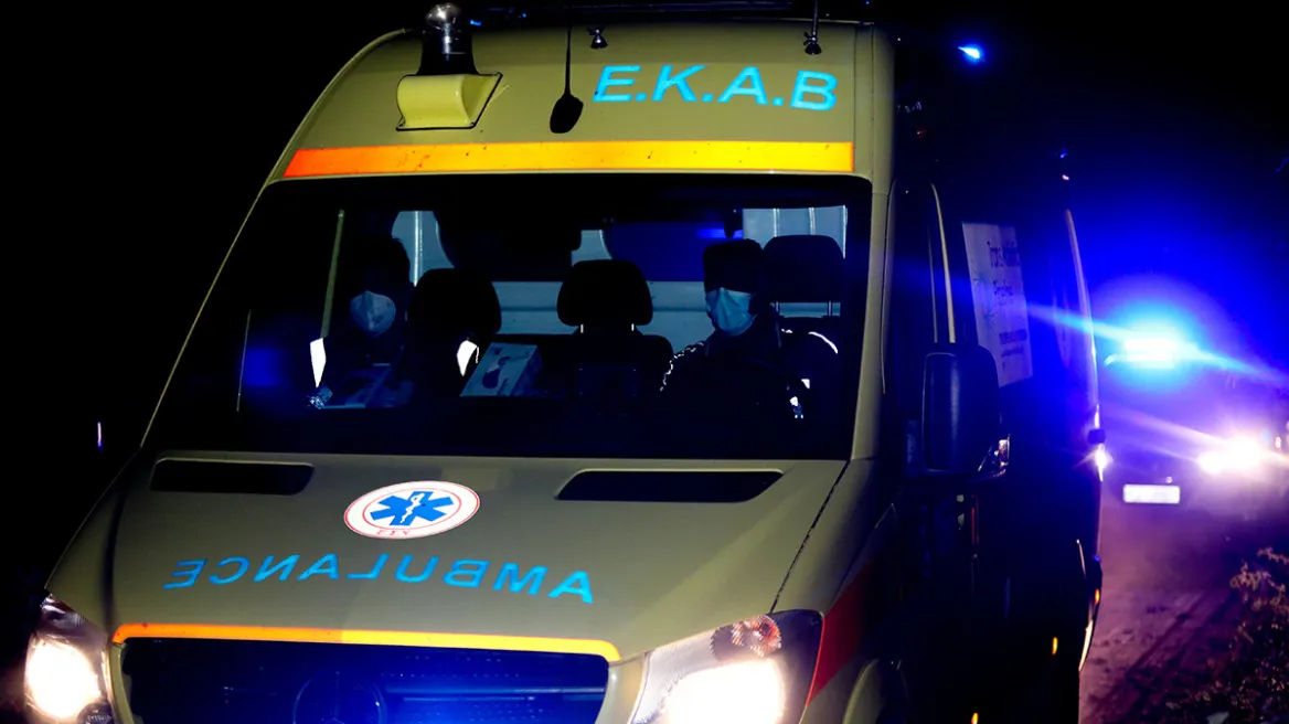 Πυροσβεστικό όχημα σε τροχαίο στη Σπάρτη