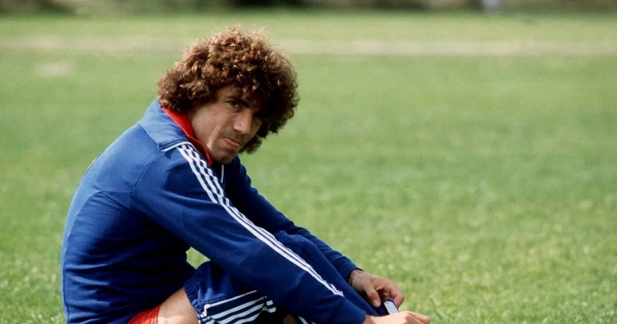 Ο Κέβιν Κίγκαν με τη φανέλα της Λίβερπουλ σε αγώνα