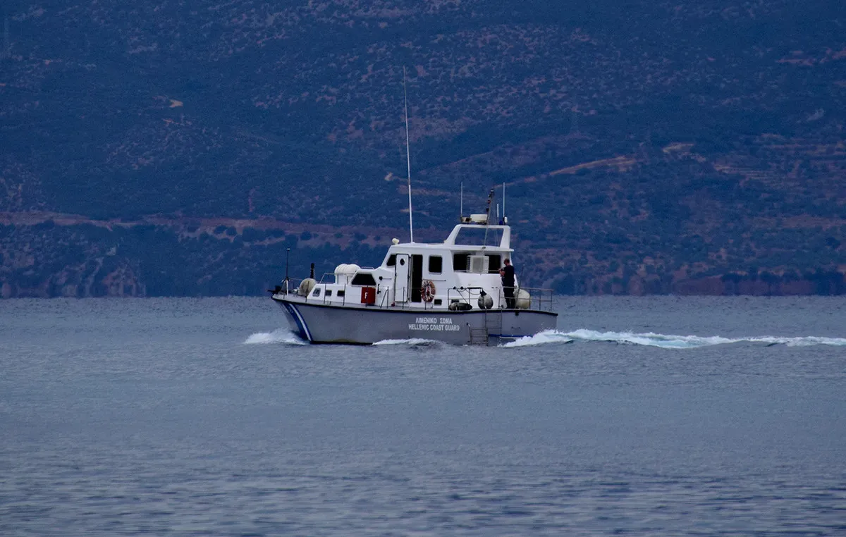 Περιπολικό σκάφος Λιμενικού σε επιχείρηση διάσωσης στη Λευκάδα
