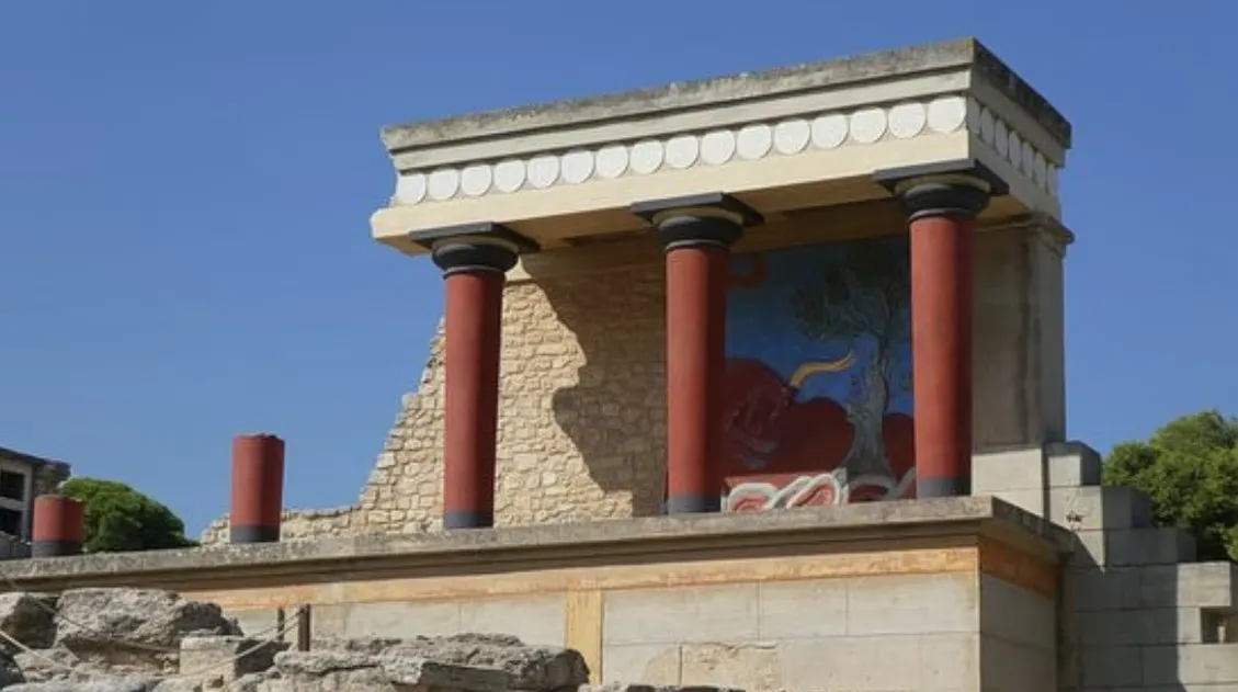 Μεσαιωνική Πόλη Ρόδου νύχτα αστυνομική έρευνα