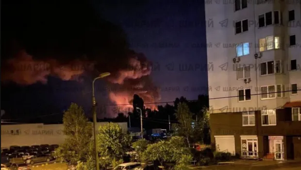 Εκρήξεις και πυρκαγιές στο Κίεβο μετά από ρωσική επίθεση