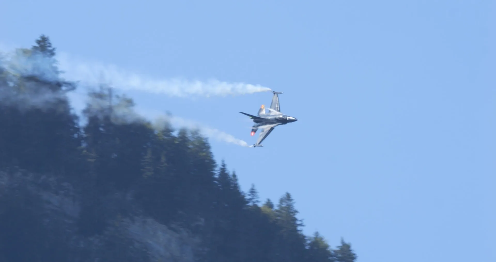 Συντριβή ουκρανικού μαχητικού F-16 στο μέτωπο