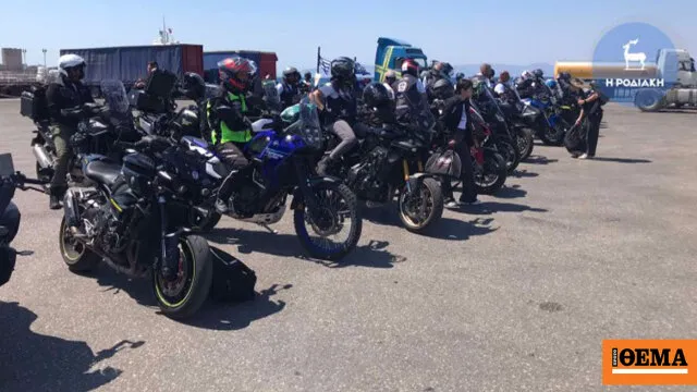 Κύπριοι μοτοσικλετιστές φτάνουν στο λιμάνι της Ρόδου