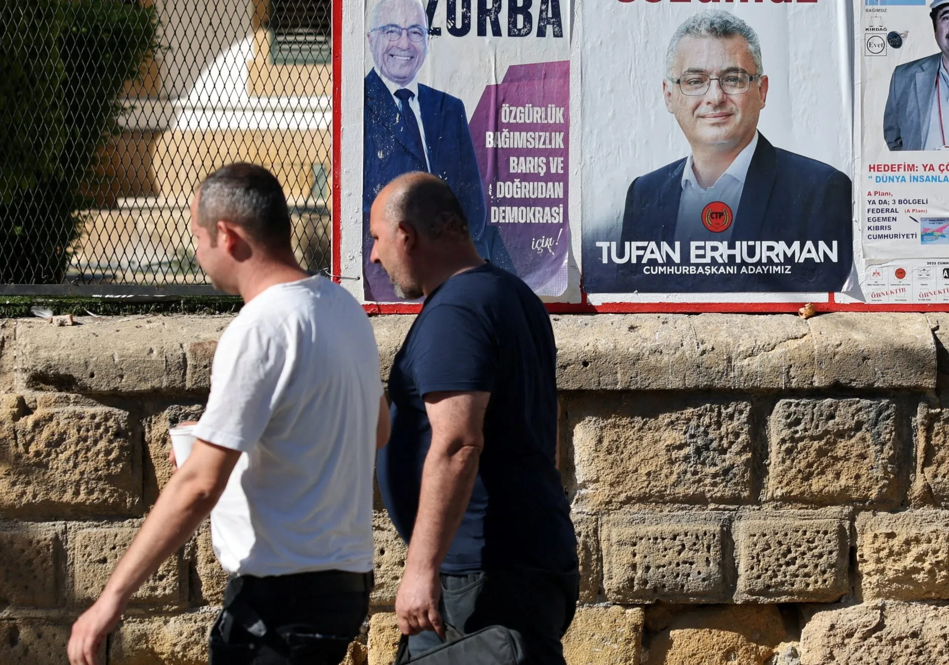 Ο Τουφάν Ερχουρμάν σε επίσημη εκδήλωση στην κατεχόμενη Λευκωσία
